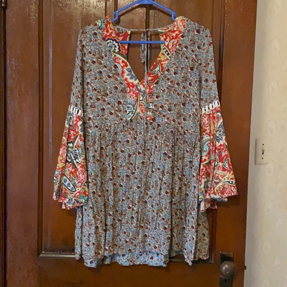 Umgee paisley tunic